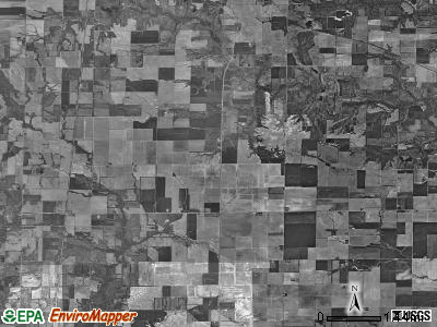 Oskaloosa township, Illinois satellite photo by USGS