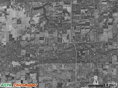 Raccoon township, Illinois satellite photo by USGS