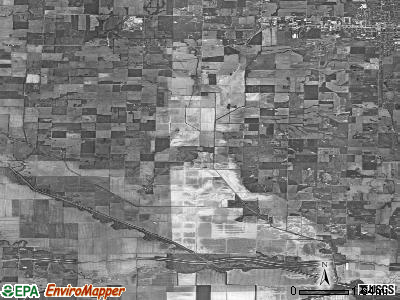 Big Mound township, Illinois satellite photo by USGS