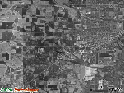Carmi township, Illinois satellite photo by USGS
