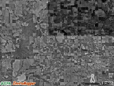 Tyrone township, Illinois satellite photo by USGS