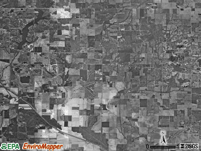 Raleigh township, Illinois satellite photo by USGS