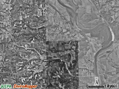 Kickapoo township, Kansas satellite photo by USGS