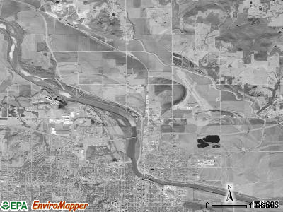 Grant township, Kansas satellite photo by USGS